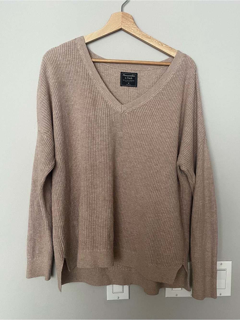 Abercrombie Wedge V-Neck Sweater